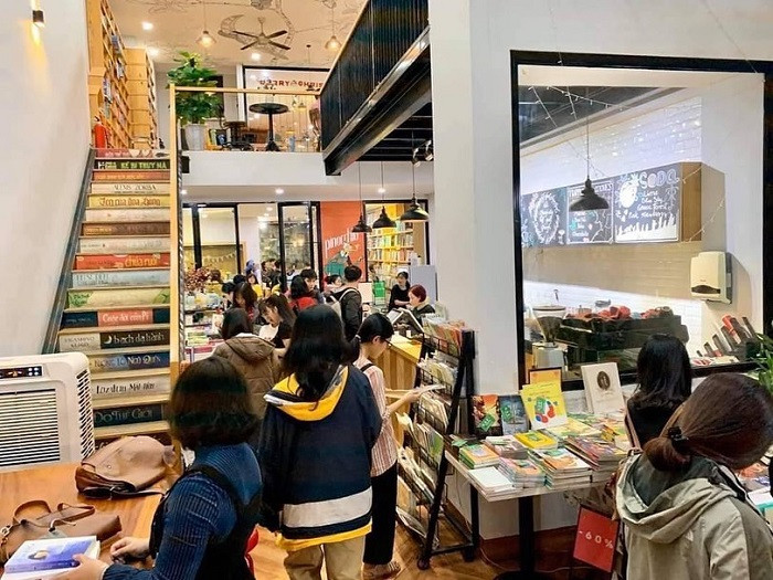 Nhã Nam Book N’ Coffee – Quán Cafe Sách ở Đà Nẵng