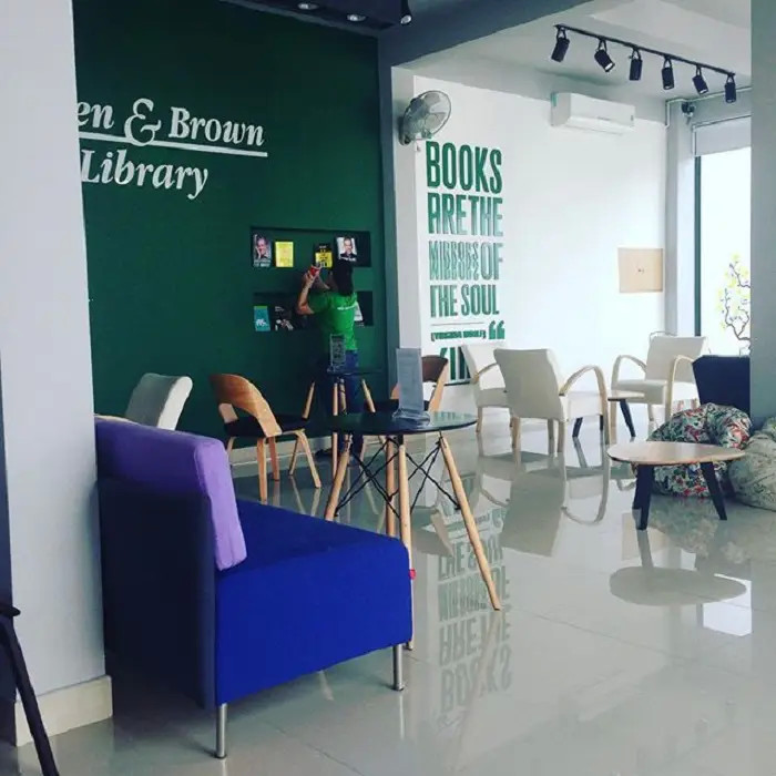 Cafe Sách Đà Nẵng – Green & Brown Bookstore