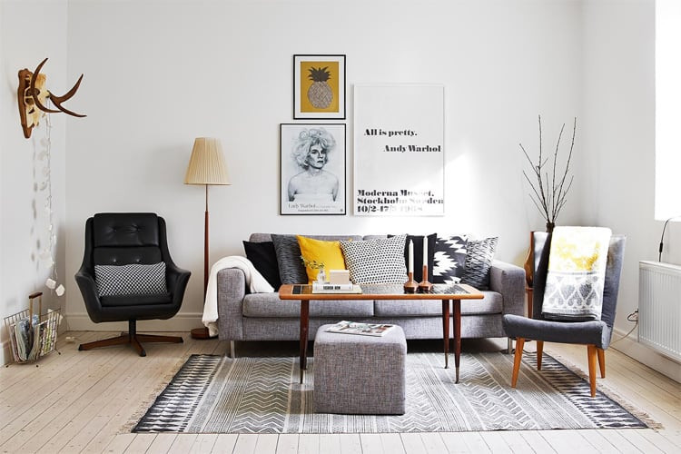 Sử dụng sofa màu xám cho căn hộ.
