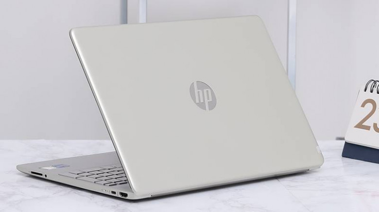 Laptop HP 15s fq2559TU i5