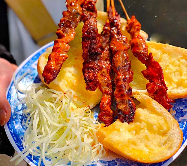 Bánh mì bò nướng bơ Campuchia