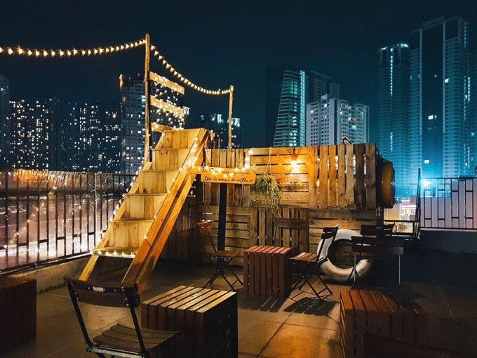 Khói Rooftop