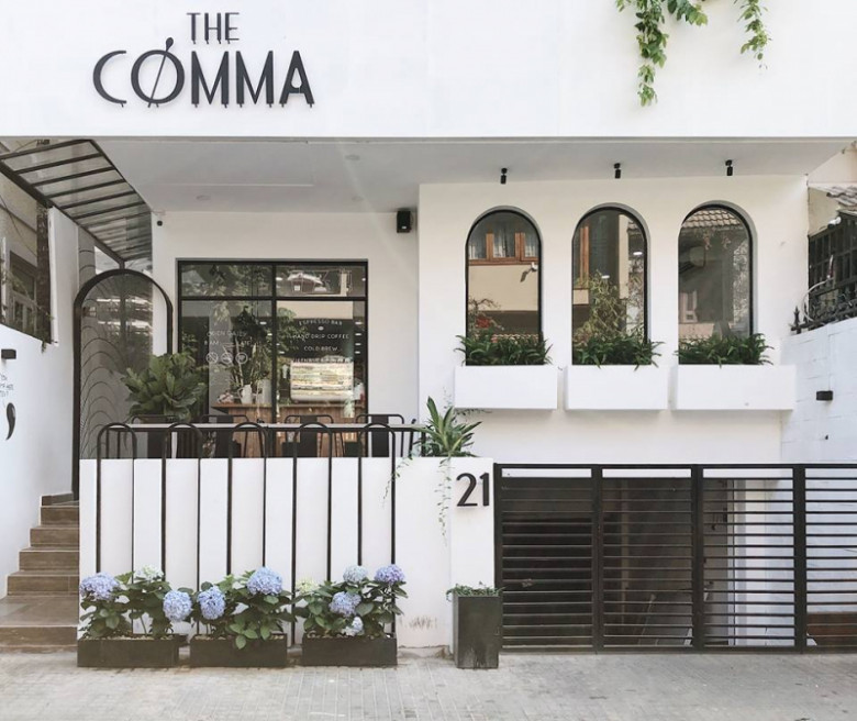 The Comma Coffee
