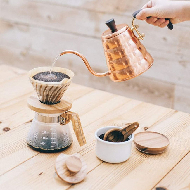 The coffee and Tea Station