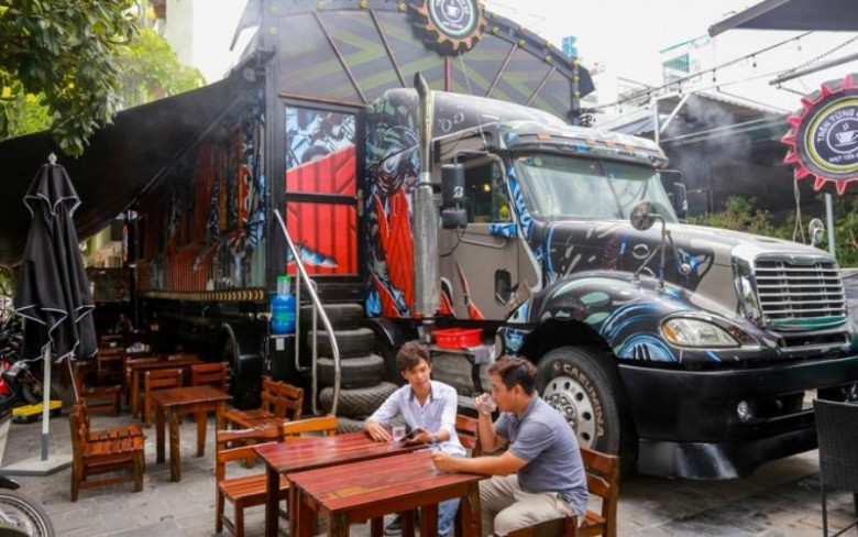 Cafe Trên Từng Cây Số