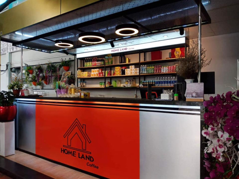 Cafe Home Land