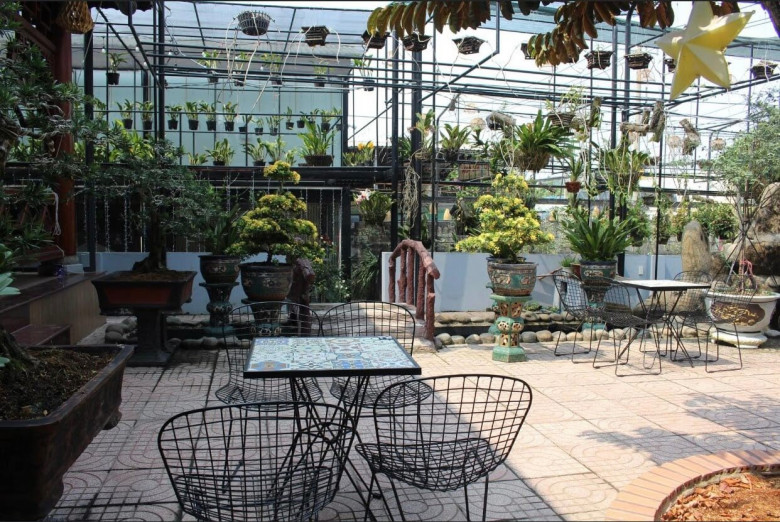 Vườn Lan Cafe