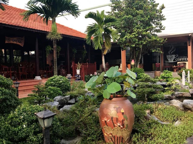 Hương Xưa Garden Cafe