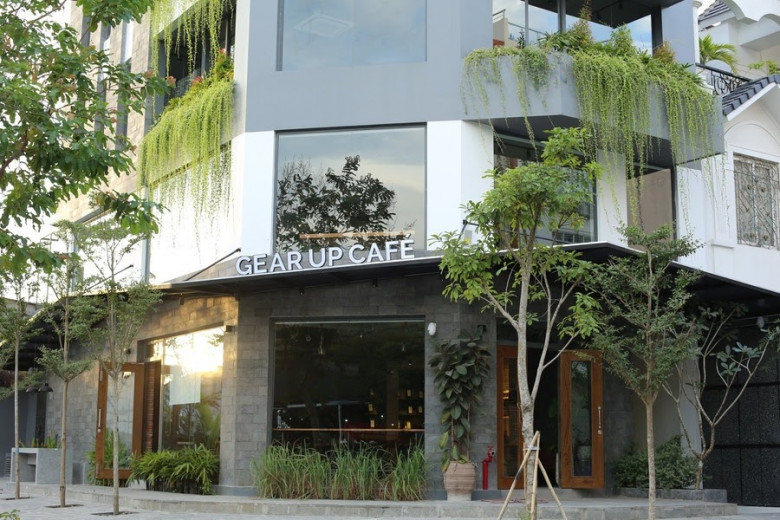 Gear Up cafe