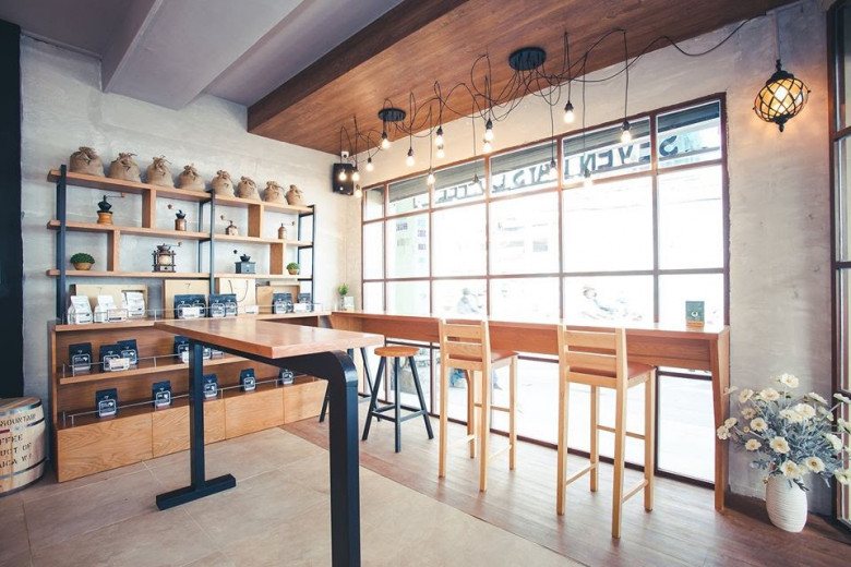 Seven Days cafe