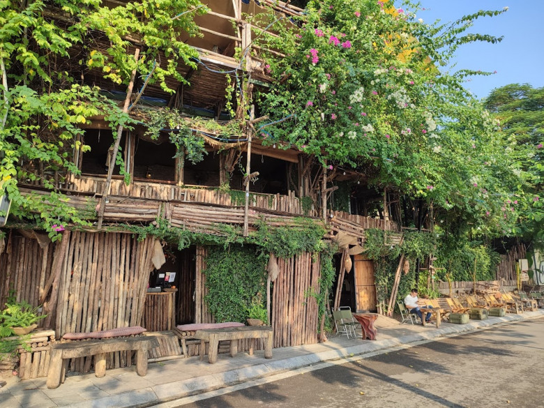 Ami Garden Cafe
