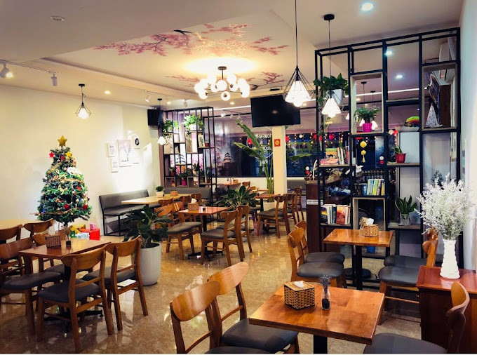Chiko Đường Lâm Cafe