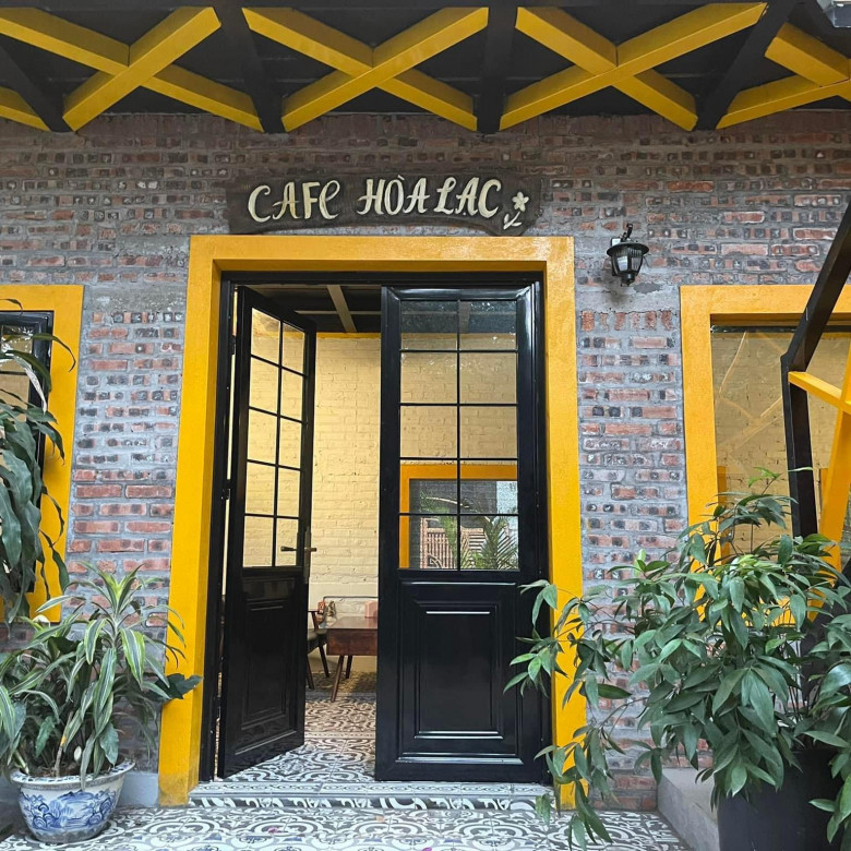 CAFE HOÀ LẠC QUÁN