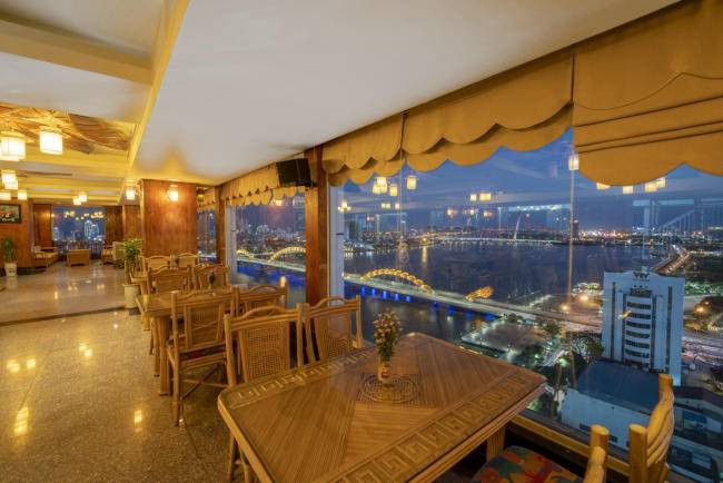 Cafe tại Sen River Hotel Bạch Đằng