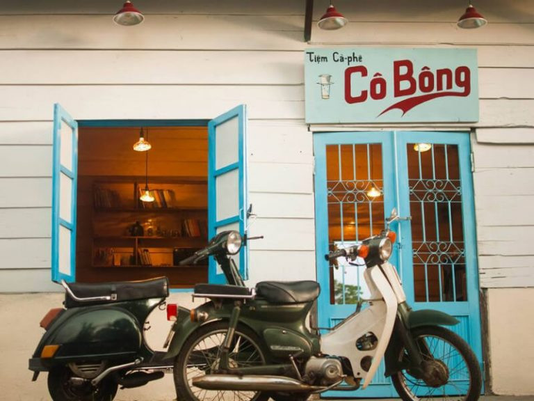Cô Bông