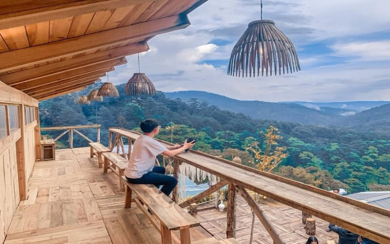 The Hillside Cafe
