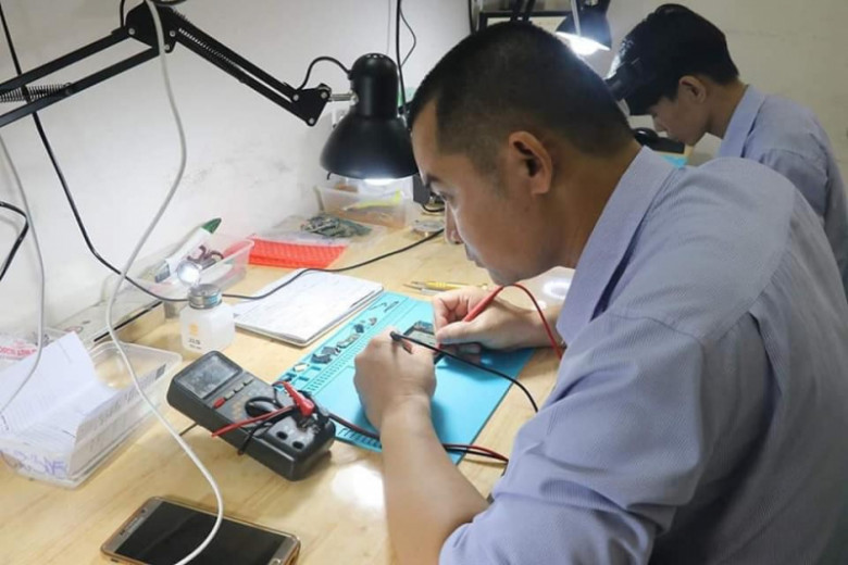 Trung tâm sửa chữa VIETTOPCARE - Quận 4, Hồ Chí Minh