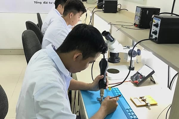 Cửa hàng sửa chữa điện thoại Thế Giới Di Động - Quận Bắc Từ Liêm, Hà Nội