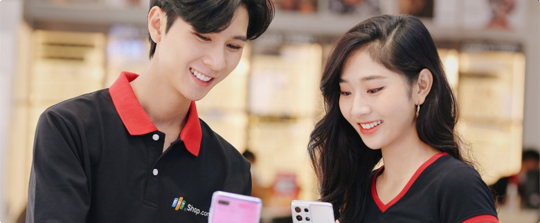 Cửa hàng sửa chữa điện thoại FPT shop - Quận 4, Hồ Chí Minh