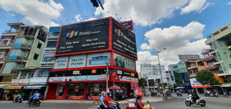 Cửa hàng sửa chữa điện thoại FPT Shop - Quận 6, Hồ Chí Minh