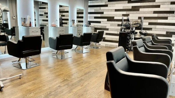 Hair Salon TOTO - Quận 9, Hồ Chí Minh