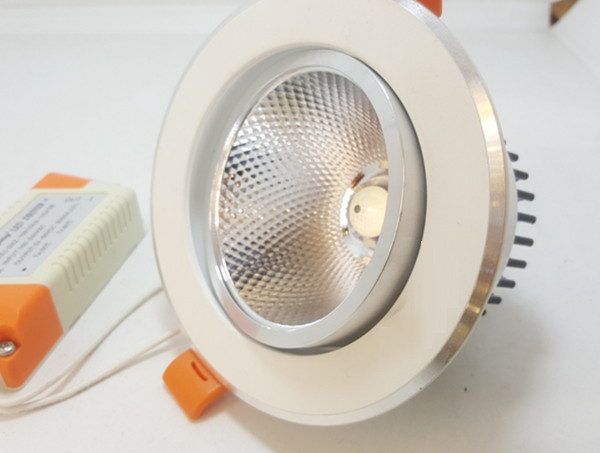 Đèn led âm trần hãng nào tốt