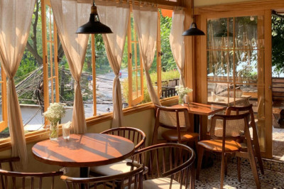 Top 10 quán Cafe đẹp, chill tại quận Tây Hồ - Hà Nội